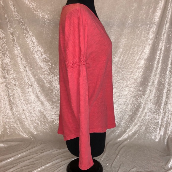 GAP top - Picture 4 of 6